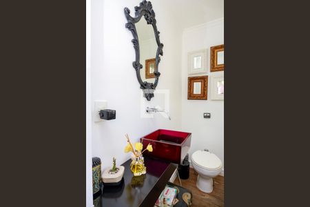 Apartamento à venda com 172m², 2 quartos e 1 vaga Apartamento à venda com 172m², 2 quartos e 1 vagaLavabo