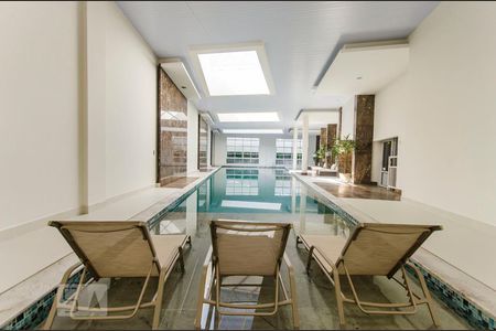 Apartamento à venda com 70m², 2 quartos e 1 vagaPiscina