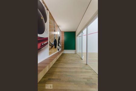 Apartamento à venda com 70m², 2 quartos e 1 vagaQuadra de squash