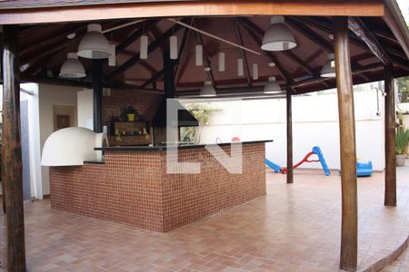 Apartamento à venda com 184m², 4 quartos e 3 vagasChurrasqueira