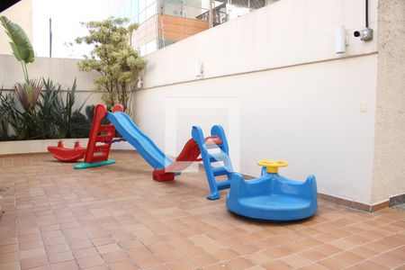 Apartamento à venda com 184m², 4 quartos e 3 vagasPlayground