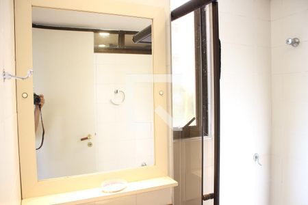 Apartamento à venda com 184m², 4 quartos e 3 vagasBanheiro da Suíte 2