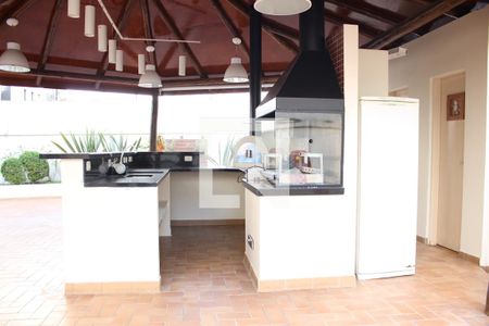 Apartamento à venda com 184m², 4 quartos e 3 vagasChurrasqueira