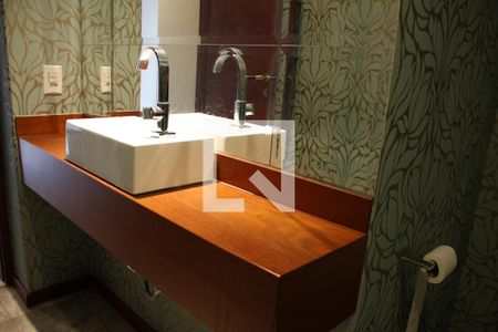 Apartamento à venda com 184m², 4 quartos e 3 vagasLavabo