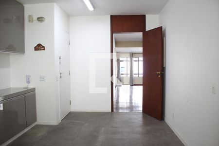 Apartamento à venda com 184m², 4 quartos e 3 vagasCozinha