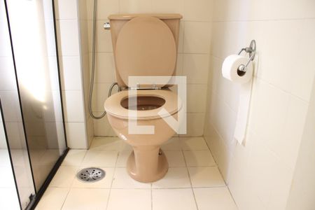 Apartamento à venda com 184m², 4 quartos e 3 vagasBanheiro da Suíte 2