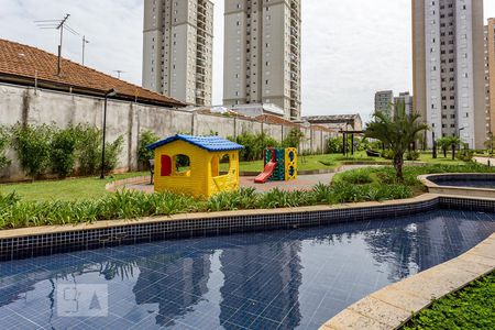 Apartamento à venda com 76m², 2 quartos e 1 vaga Apartamento à venda com 76m², 2 quartos e 1 vagaPiscina