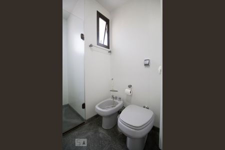 Banheiro de apartamento para alugar com 3 quartos, 165m² em Paraíso, São Paulo