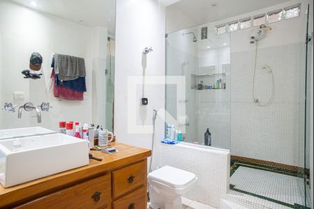 Apartamento para alugar com 116m², 3 quartos e 1 vaga Apartamento para alugar com 116m², 3 quartos e 1 vagaBanheiro da Suíte