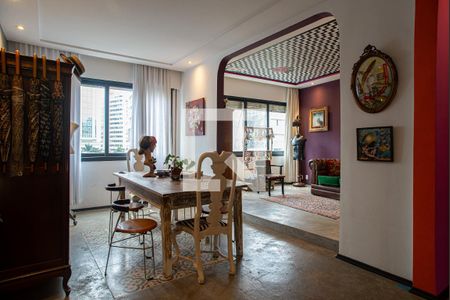 Apartamento para alugar com 116m², 3 quartos e 1 vaga Apartamento para alugar com 116m², 3 quartos e 1 vagaSala de Jantar