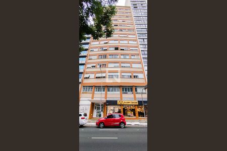 Apartamento para alugar com 116m², 3 quartos e 1 vaga Apartamento para alugar com 116m², 3 quartos e 1 vagaFachada