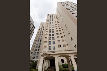 Apartamento para alugar com 55m², 2 quartos e 1 vagaFachada do bloco