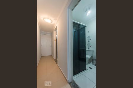 Corredor - entrada social de apartamento para alugar com 1 quarto, 40m² em Barra Funda, São Paulo