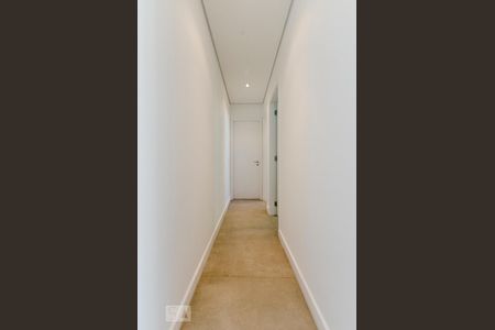 Corredor de apartamento para alugar com 2 quartos, 57m² em Barra Funda, São Paulo