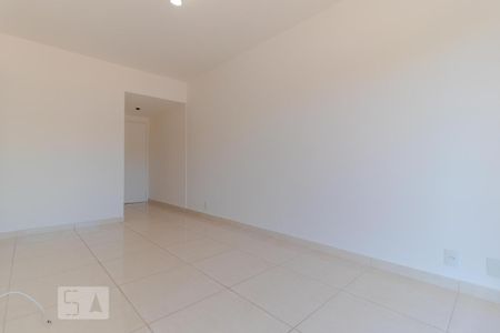 Salas de apartamento para alugar com 2 quartos, 77m² em Bosque, Campinas