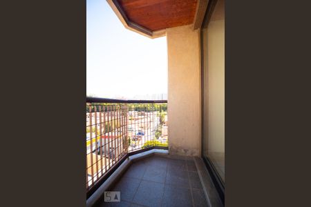 Sacada de apartamento para alugar com 2 quartos, 77m² em Bosque, Campinas