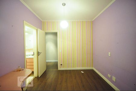 Casa à venda com 144m², 4 quartos e 2 vagassuíte 1