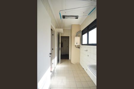 Casa à venda com 144m², 4 quartos e 2 vagasárea de serviço