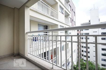 varanda de kitnet/studio para alugar com 1 quarto, 32m² em Jardim Ampliação, São Paulo