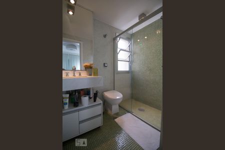 Apartamento à venda com 149m², 3 quartos e 1 vagaBanheiro Suite 2