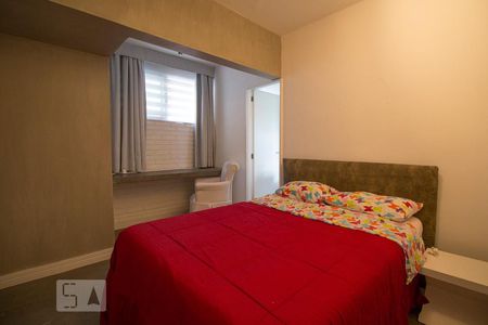 Suite de apartamento à venda com 2 quartos, 95m² em Jardim Paulista, São Paulo