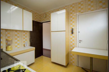 Apartamento à venda com 65m², 2 quartos e 1 vaga Apartamento à venda com 65m², 2 quartos e 1 vagaCozinha