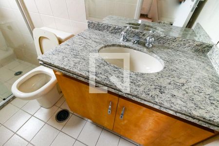 Apartamento à venda com 140m², 3 quartos e 3 vagasBanheiro da Suíte 3