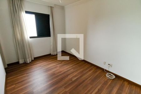 Apartamento à venda com 140m², 3 quartos e 3 vagasBanheiro da Suíte 2