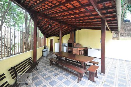 Apartamento à venda com 64m², 2 quartos e 2 vagaschurrasqueira