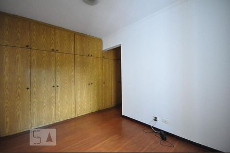 Apartamento à venda com 64m², 2 quartos e 2 vagasquarto 2