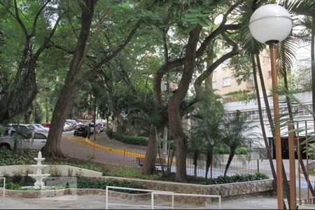 Apartamento à venda com 64m², 2 quartos e 2 vagas Apartamento à venda com 64m², 2 quartos e 2 vagasentrada edifício