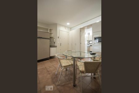 Apartamento à venda com 209m², 4 quartos e 3 vagasCopa