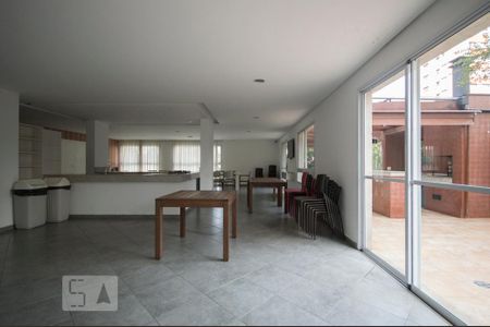 Apartamento à venda com 97m², 3 quartos e 2 vagas Apartamento à venda com 97m², 3 quartos e 2 vagasSalão de Festas