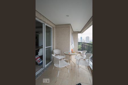 Apartamento à venda com 97m², 3 quartos e 2 vagas Apartamento à venda com 97m², 3 quartos e 2 vagasVaranda Gourmet