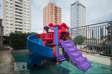 Apartamento à venda com 97m², 3 quartos e 2 vagas Apartamento à venda com 97m², 3 quartos e 2 vagasPlayground