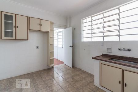 Apartamento à venda com 105m², 2 quartos e 1 vagaCozinha