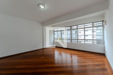 Sala de apartamento para alugar com 2 quartos, 105m² em Cerqueira César, São Paulo