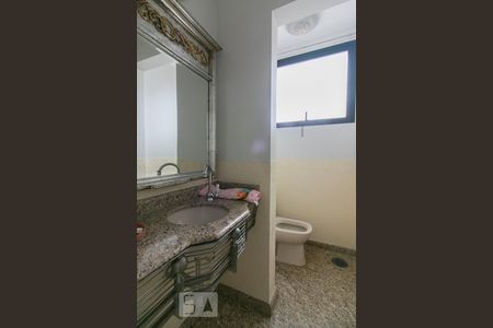 Lavabo de apartamento para alugar com 4 quartos, 300m² em Santa Paula, São Caetano do Sul