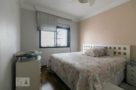 Suíte de apartamento para alugar com 4 quartos, 300m² em Santa Paula, São Caetano do Sul