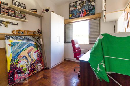 Quarto 01 de apartamento para alugar com 3 quartos, 92m² em Vila Cláudia, São Paulo