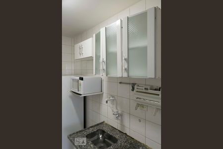 Apartamento à venda com 74m², 3 quartos e 2 vagasCozinha (Armários)