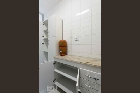 Apartamento à venda com 74m², 3 quartos e 2 vagasCozinha (Armários)