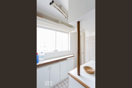 Área de serviço de apartamento para alugar com 2 quartos, 90m² em Vila Gomes Cardim, São Paulo