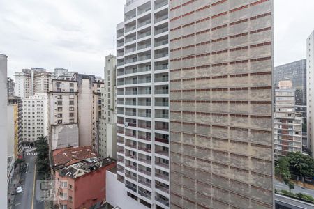 Vista de apartamento à venda com 2 quartos, 64m² em Centro, São Paulo