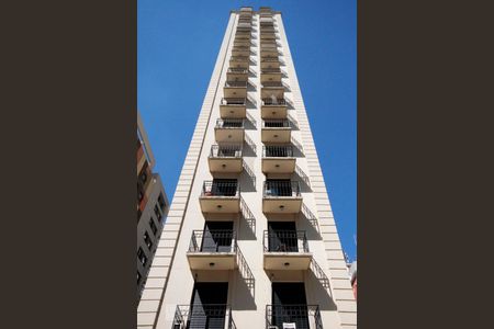 Apartamento para alugar com 43m², 1 quarto e 1 vagaFachada