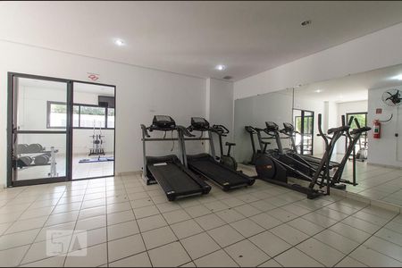 Apartamento para alugar com 43m², 1 quarto e 1 vaga Apartamento para alugar com 43m², 1 quarto e 1 vagaAcademia