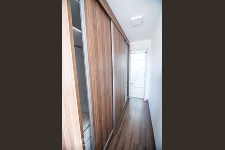 Studio para alugar com 46m², 1 quarto e 1 vaga Studio para alugar com 46m², 1 quarto e 1 vagaQuarto - Armários