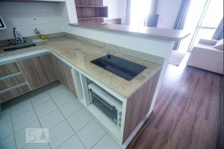 Cozinha de kitnet/studio para alugar com 1 quarto, 46m² em Mooca, São Paulo