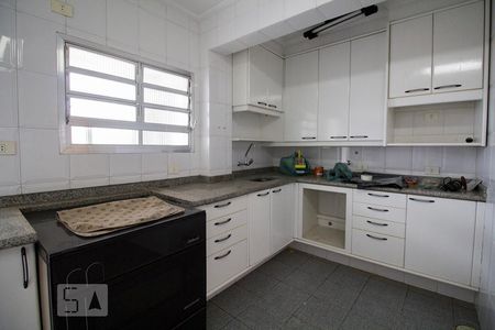 Apartamento à venda com 180m², 3 quartos e 2 vagas Apartamento à venda com 180m², 3 quartos e 2 vagasCozinha
