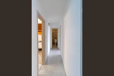 Apartamento à venda com 82m², 3 quartos e sem vaga Apartamento à venda com 82m², 3 quartos e sem vagaCorredor